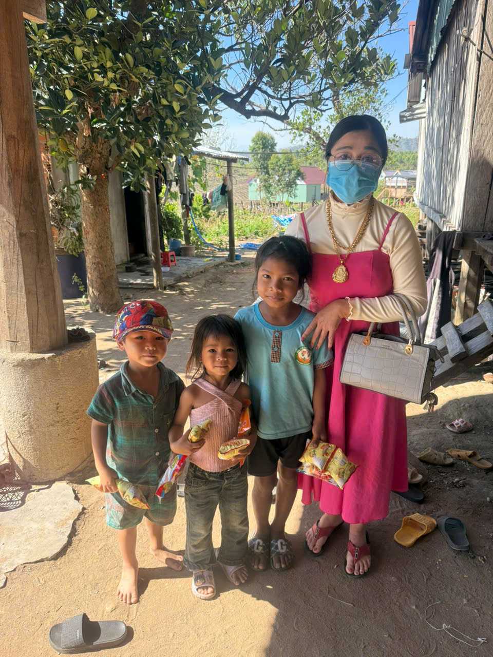 Nữ doanh nhân Hạnh Dung trở về quê cha An Khê đầu năm: Gieo duyên và lan tỏa giá trị sống